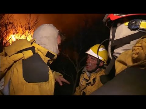 Face aux incendies, plus de 10 000 personnes évacuées